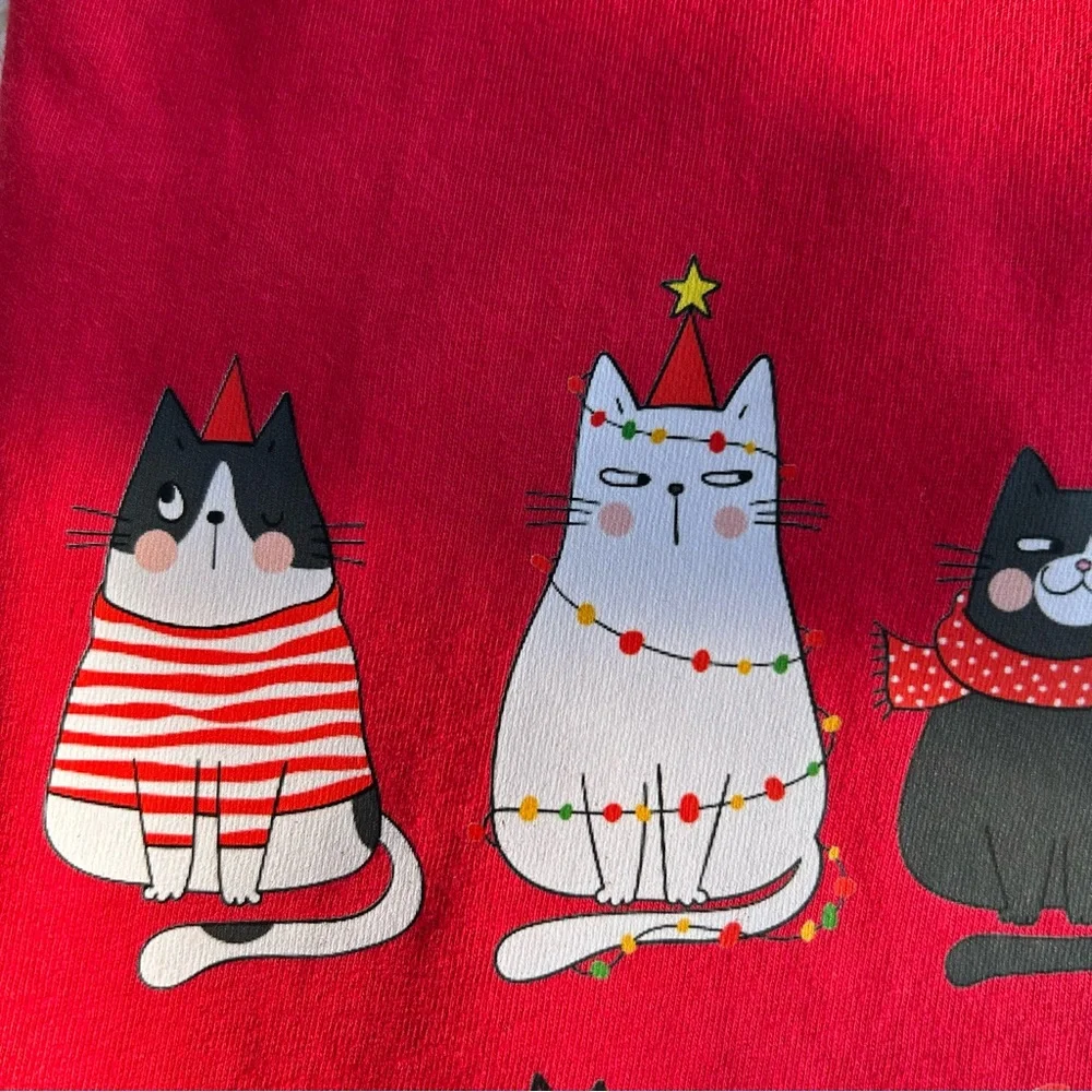 Comfort Colors Red  "Meow Christmas" Cat Graphic T-Shirt Holiday Top - Picture 3 of 5
